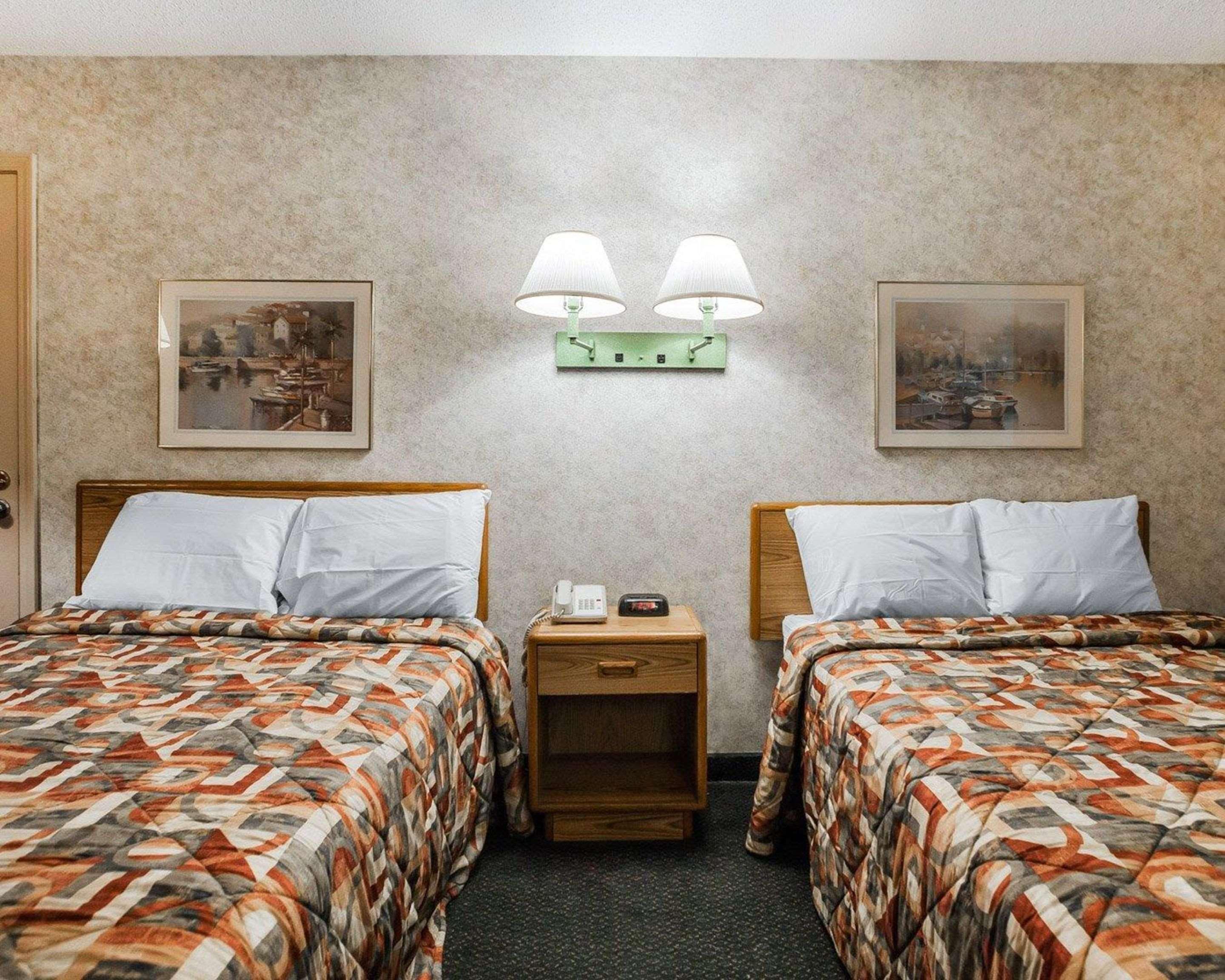 Econo Lodge Jefferson City Zewnętrze zdjęcie