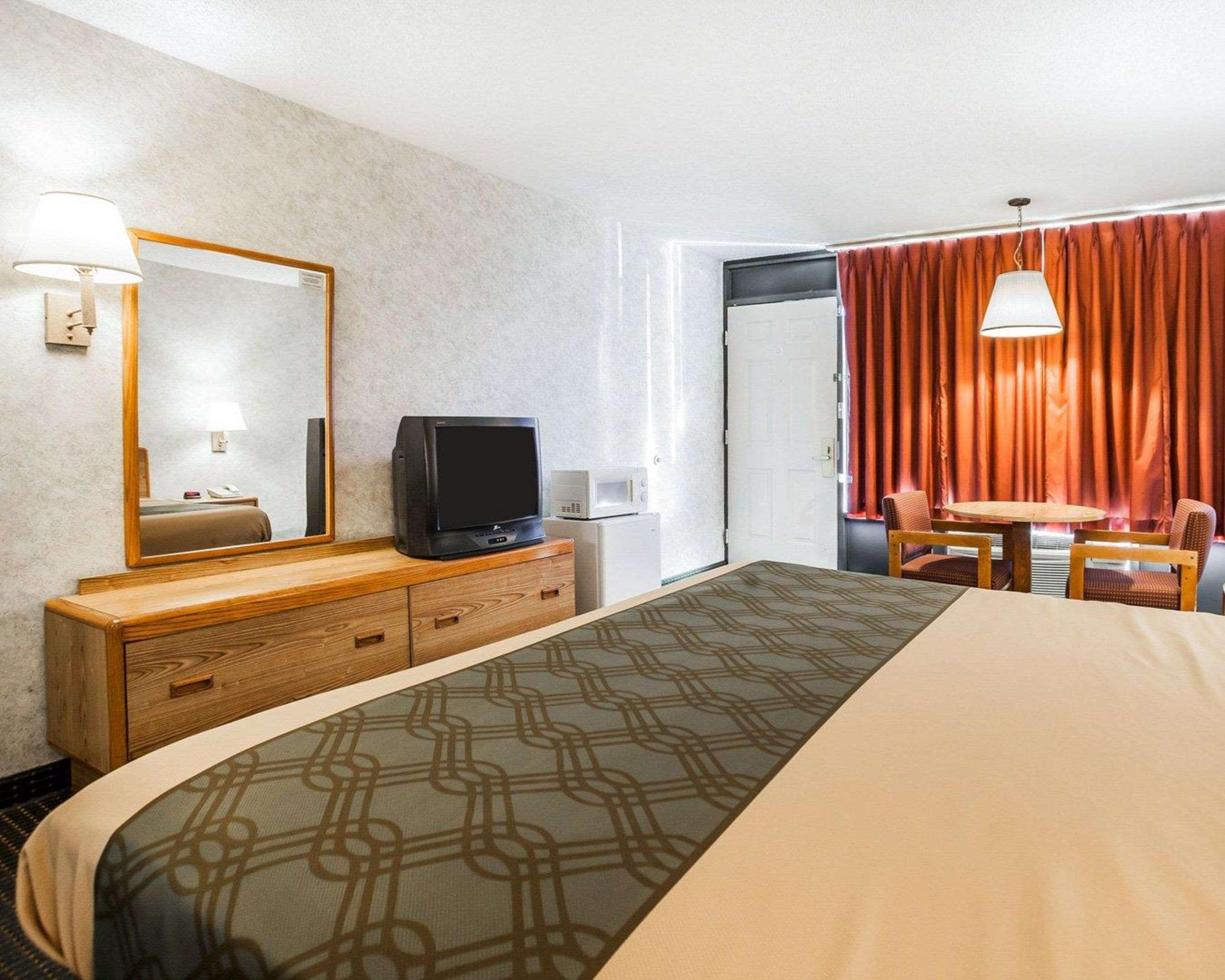 Econo Lodge Jefferson City Zewnętrze zdjęcie